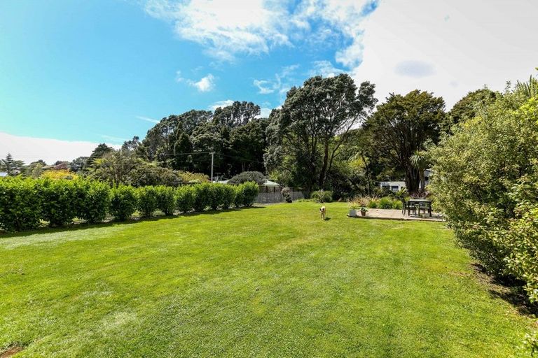 Photo of property in 31 Awanui Street, Merrilands, New Plymouth, 4312