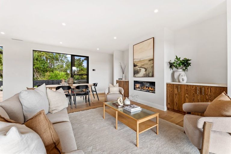 Photo of property in 67a Sandpiper Avenue, Point Wells, 0986