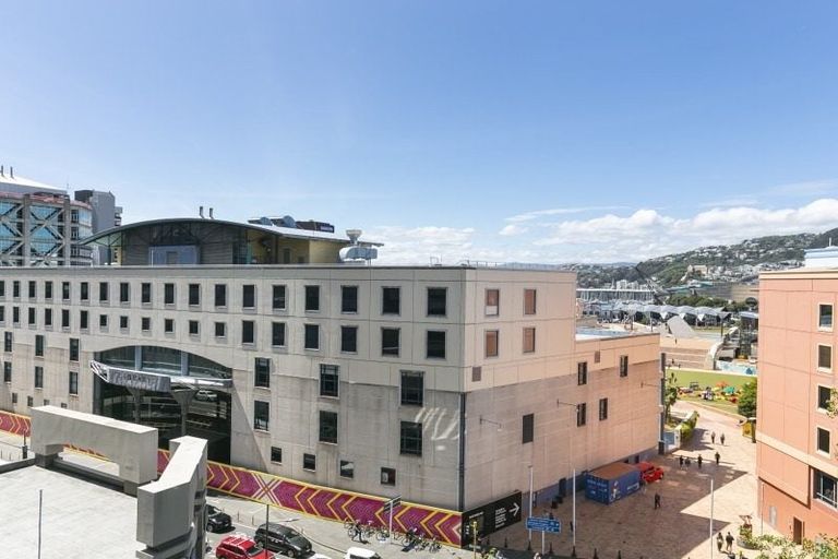 Photo of property in Dominion Apartments, 11/80 Victoria Street, Wellington Central, Wellington, 6011