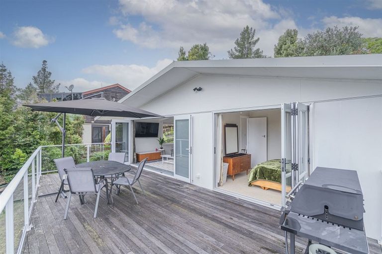 Photo of property in 58 Hinemoa Terrace, Tairua, 3508