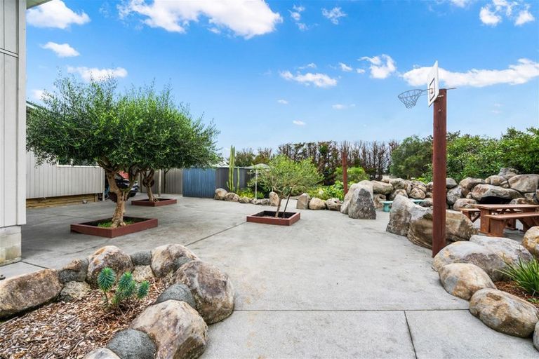 Photo of property in 35 Newton Road, Maungatapere, Whangarei, 0170