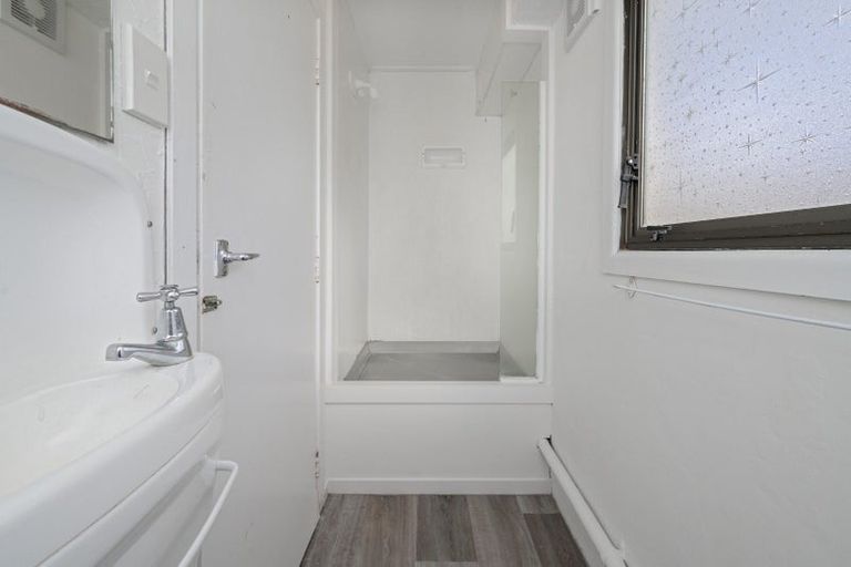 Photo of property in 60 Vale Street, Otumoetai, Tauranga, 3110
