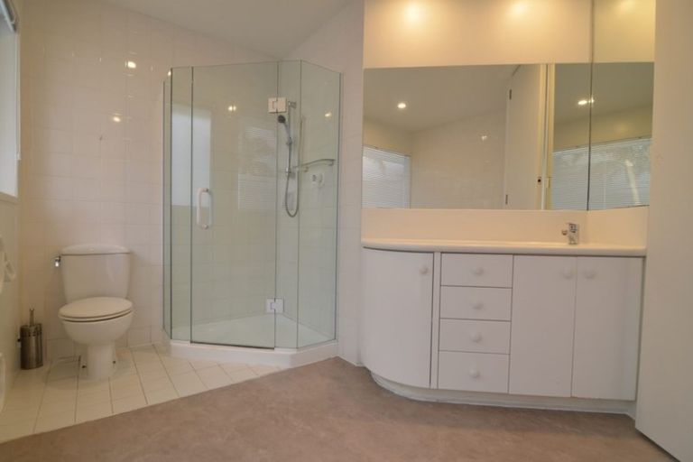 Photo of property in 102 Bramley Drive, Farm Cove, Auckland, 2012