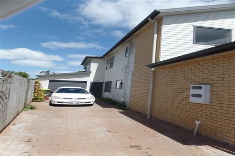 Photo of property in 59 Tiri Tiri Road, Birkdale, Auckland, 0626