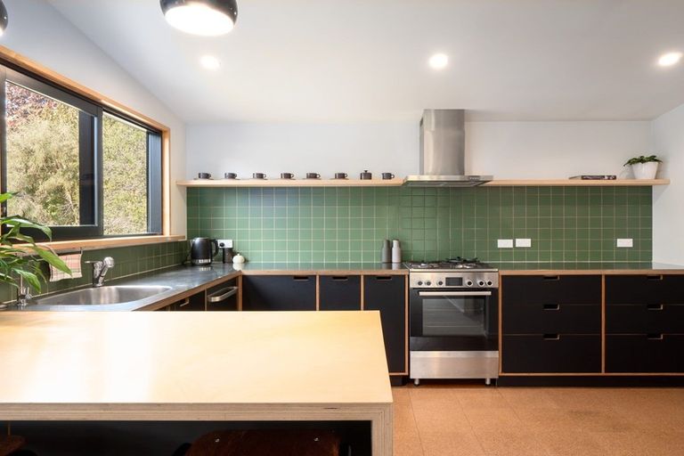 Photo of property in 13 Inverness Crescent, Arrowtown, 9302