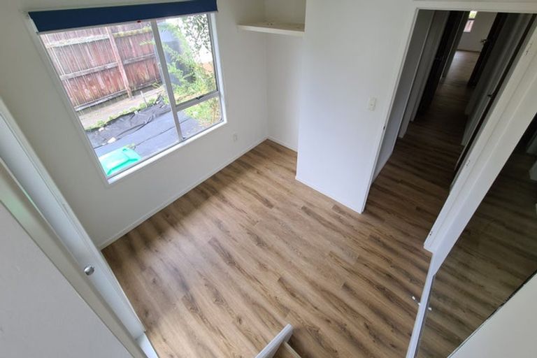 Photo of property in 28 Glynnbrooke Street, Te Atatu South, Auckland, 0610