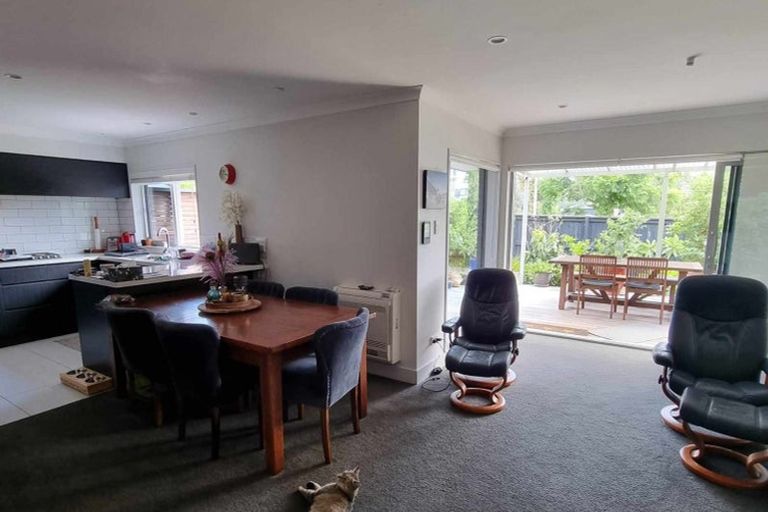 Photo of property in 1/21 Scott Avenue, Mangere Bridge, Auckland, 2022