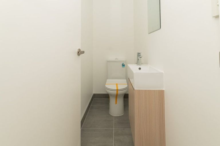 Photo of property in 37 Hinonga Loop, Silverdale, 0932