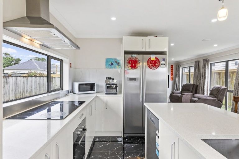 Photo of property in 87a Oxford Terrace, Epuni, Lower Hutt, 5011