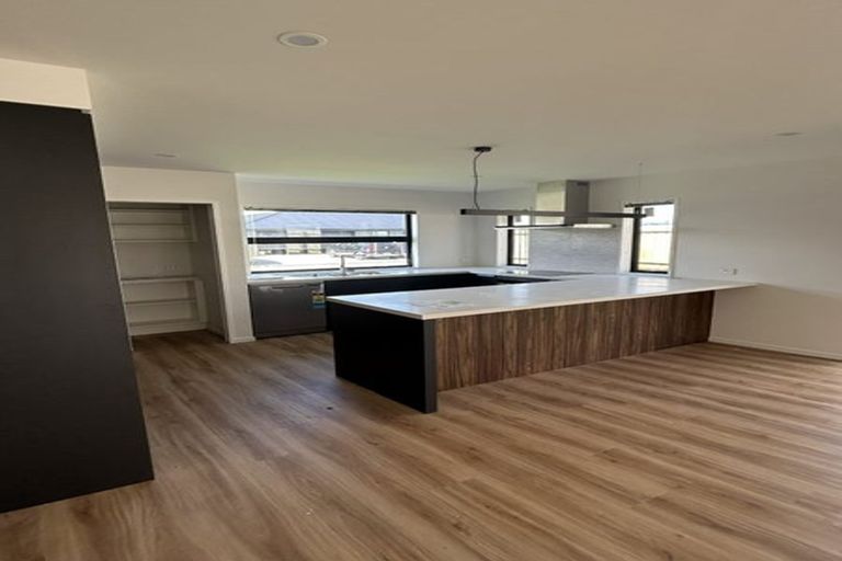 Photo of property in 12 Beckford Way, Rolleston, 7614