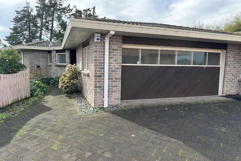 Photo of property in 5b Begonia Way, Greerton, Tauranga, 3112