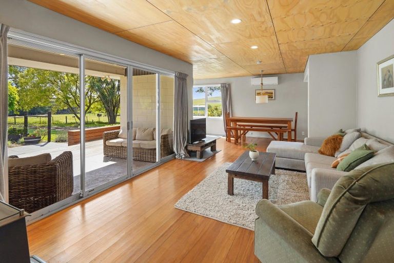 Photo of property in 379 Pyramid Valley Road, Pyramid Valley, Waikari, 7491