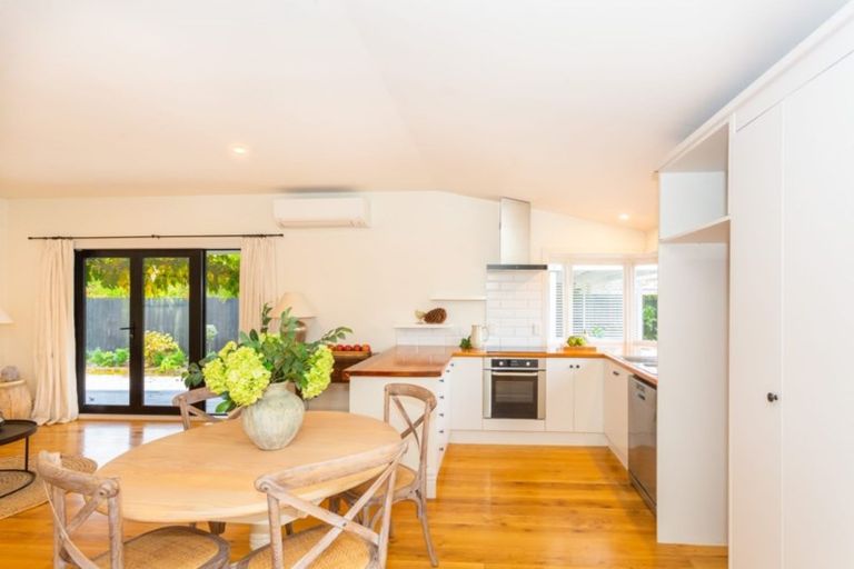 Photo of property in 6 Neville Street, Spreydon, Christchurch, 8024