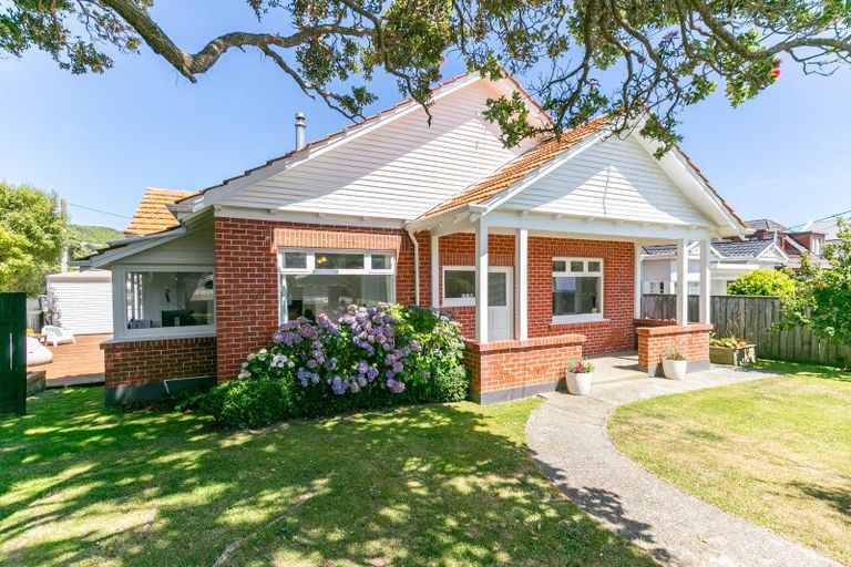 Photo of property in 34 Duthie Street, Karori, Wellington, 6012