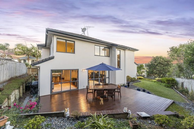 Photo of property in 17 Virginia Street, Henderson, Auckland, 0612