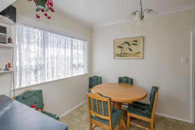 Photo of property in 9 Worcester Street, Levin, 5510