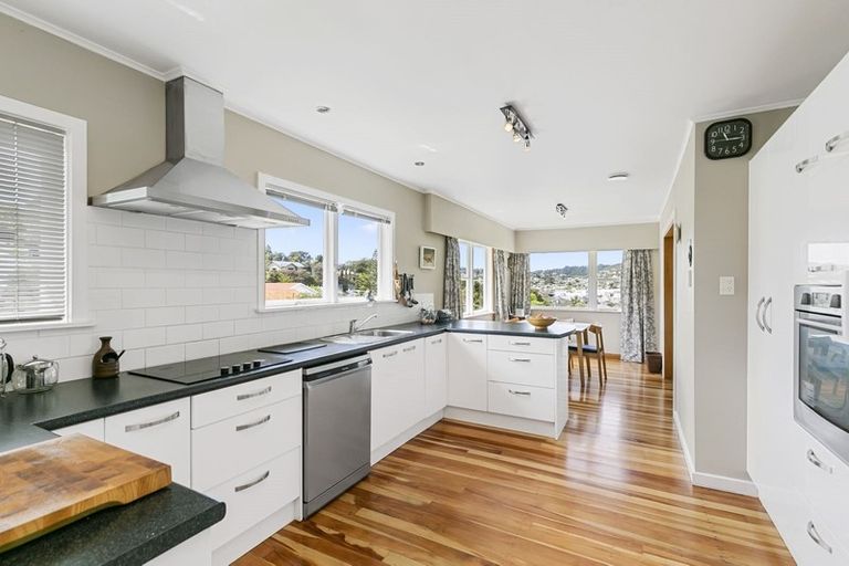 Photo of property in 51a Cornford Street, Karori, Wellington, 6012