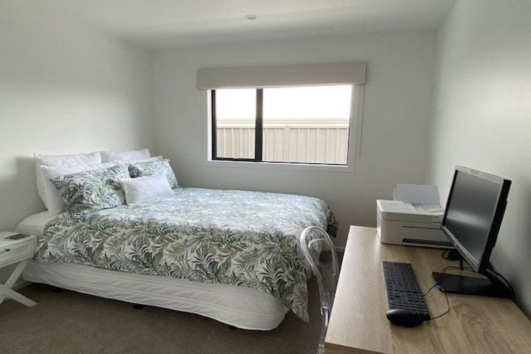 Photo of property in 49 Wai Whatu Street, Meeanee, Napier, 4110