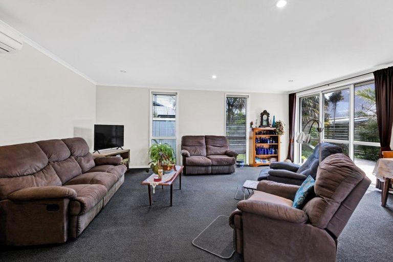 Photo of property in 57a Blake Street, Waitara, 4320