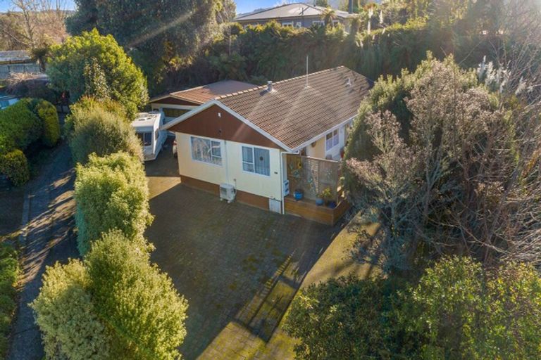 Photo of property in 327 Malfroy Road, Pomare, Rotorua, 3015