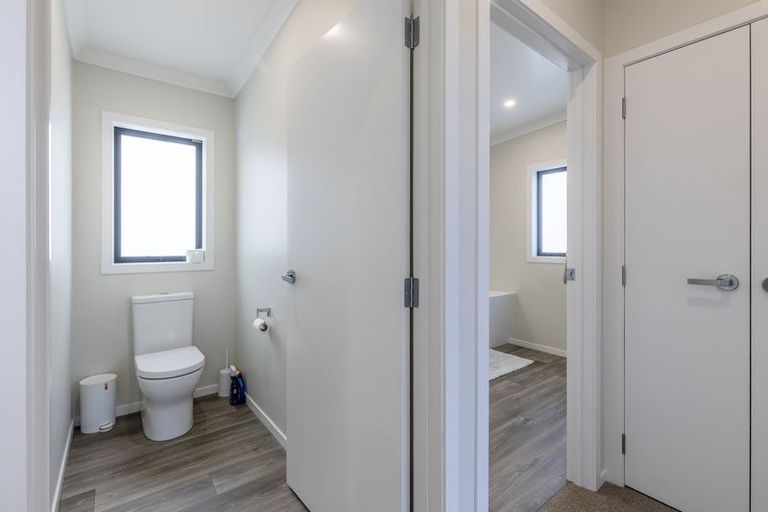 Photo of property in 71 John Norrie Place, Motuoapa, 3382