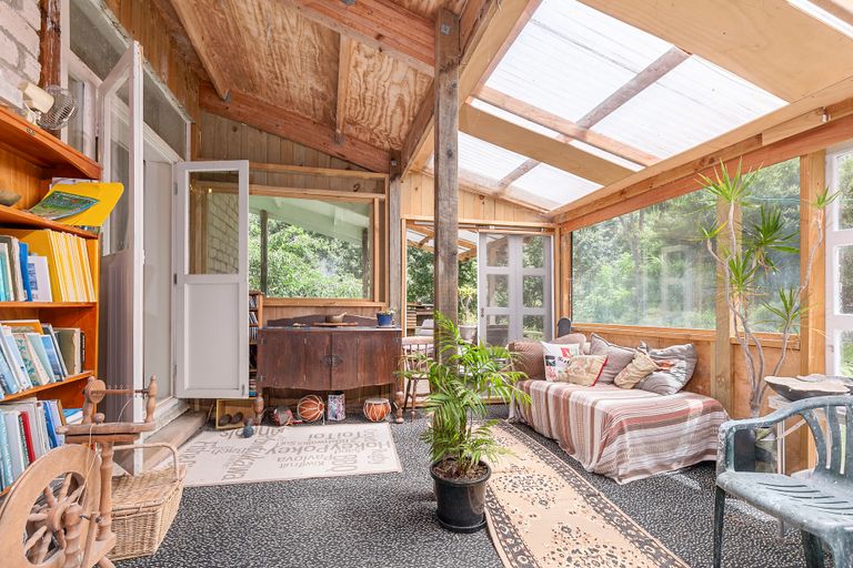 Photo of property in 950 Matakana Valley Road, Whangaripo, Wellsford, 0972