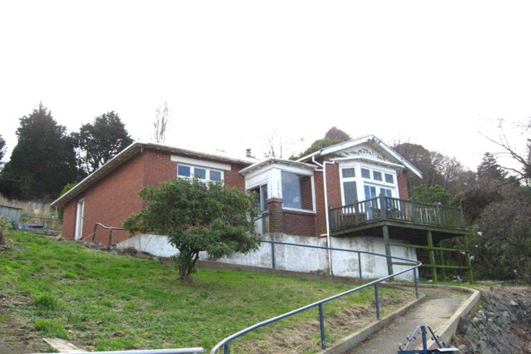 Photo of property in 9 Totara Street, Ravensbourne, Dunedin, 9022