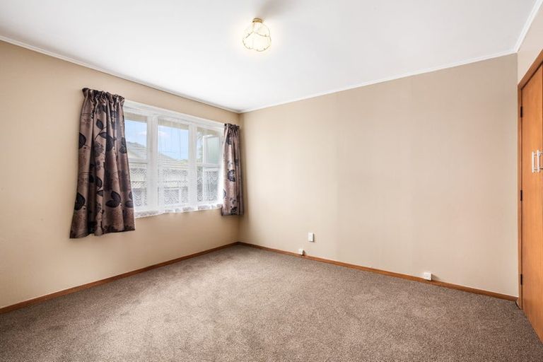 Photo of property in 20-20a Cottle Street, Avalon, Lower Hutt, 5011