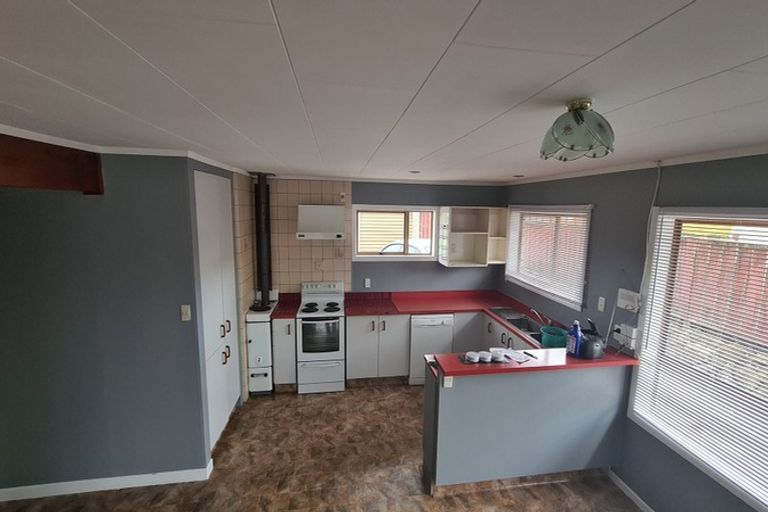 Photo of property in 43 Edinburgh Street, Tokoroa, 3420