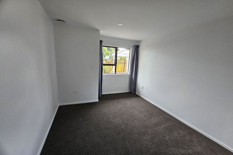 Photo of property in 1/63 Tabitha Crescent, Henderson, Auckland, 0612