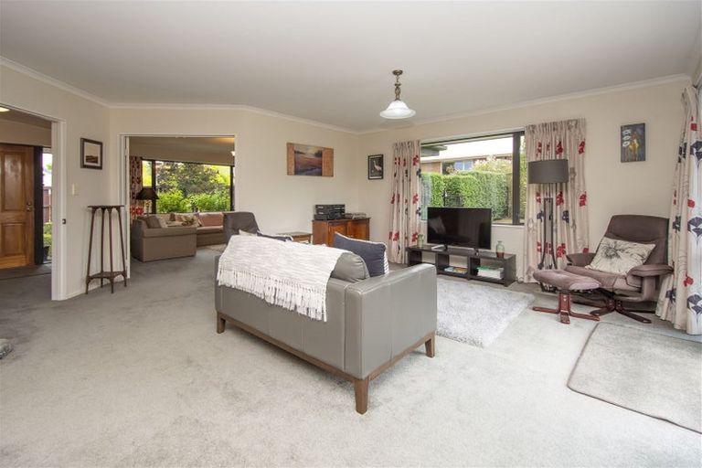 Photo of property in 4 Hillview Place, Amberley, 7410