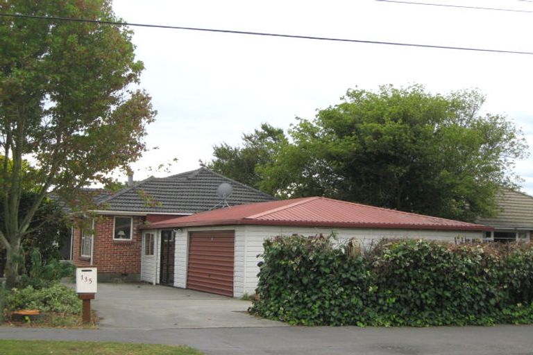 Photo of property in 135 Sparks Road, Hoon Hay, Christchurch, 8025