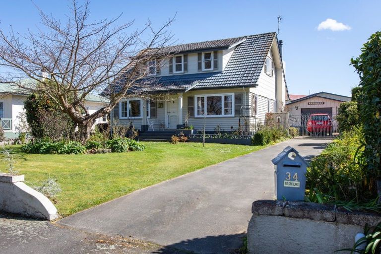 Photo of property in 34 Queen Street, Dannevirke, 4930