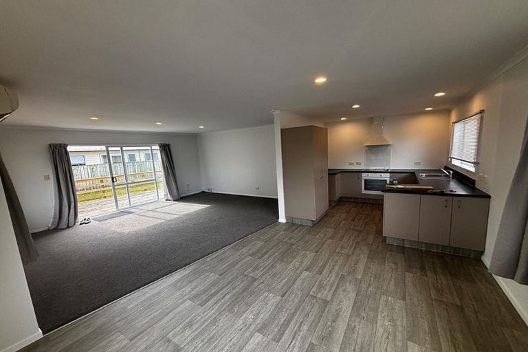 Photo of property in 369a Waihi Road, Normanby, Hawera, 4614