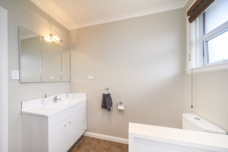 Photo of property in 123 Maxwells Line, Awapuni, Palmerston North, 4412