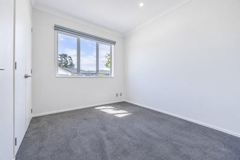 Photo of property in 3 Konoba Avenue, Kumeu, 0810