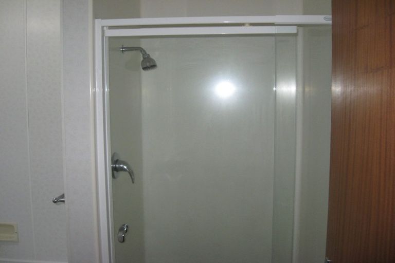 Photo of property in 26 Manu Crescent, Upper Vogeltown, New Plymouth, 4310