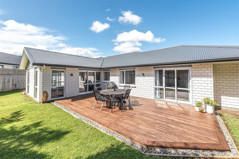 Photo of property in 39 Edith Collier Drive, Otamatea, Whanganui, 4500
