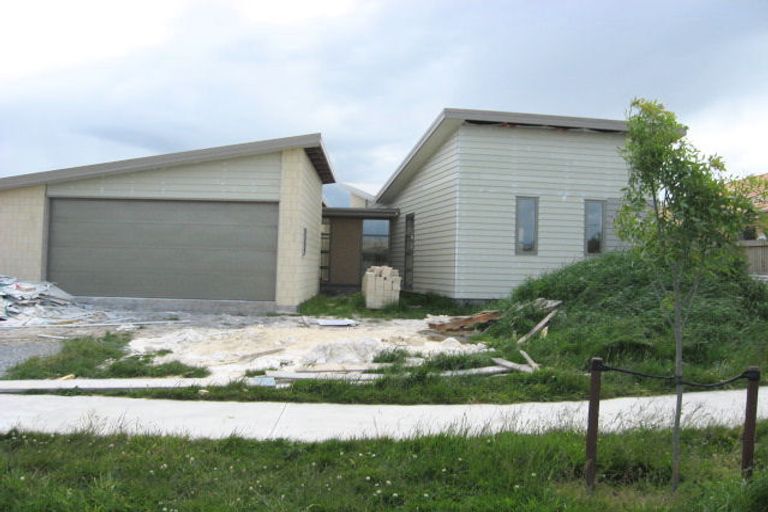 Photo of property in 10 Bayliss Close, Northwood, Christchurch, 8051