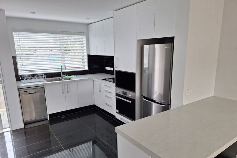 Photo of property in 10/36 Tacy Street, Kilbirnie, Wellington, 6022