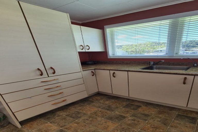 Photo of property in 32 Mohaka Street, Wainuiomata, Lower Hutt, 5014