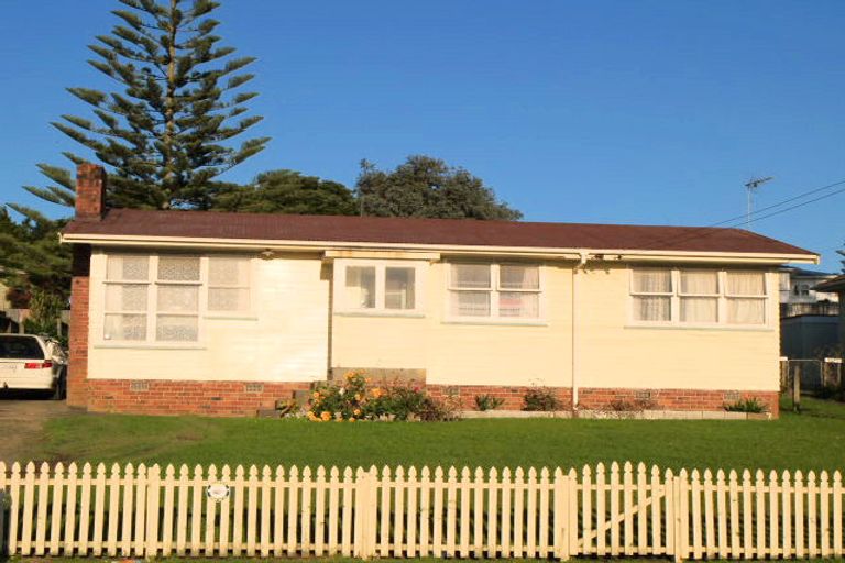 Photo of property in 113 Tennessee Avenue, Mangere East, Auckland, 2024
