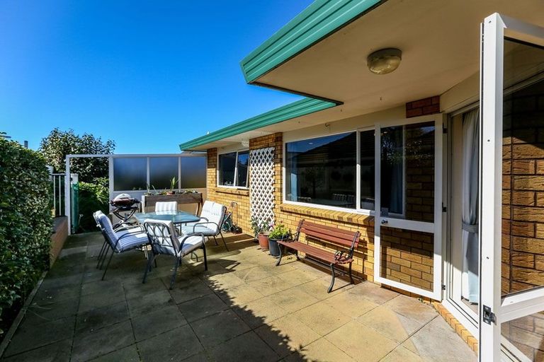 Photo of property in 132 Clawton Street, Westown, New Plymouth, 4310