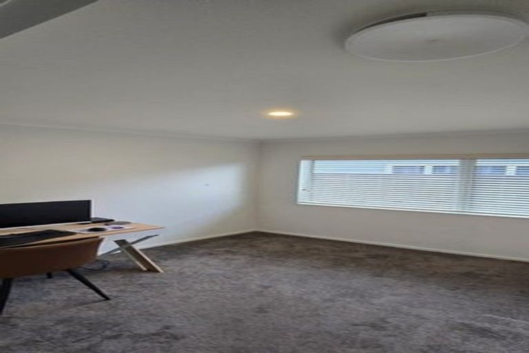 Photo of property in 10 Kutukutu Street, Takanini, 2112