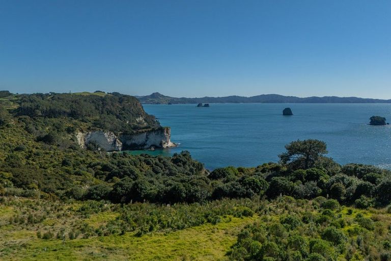 Photo of property in 107d Grange Road, Hahei, Whitianga, 3591