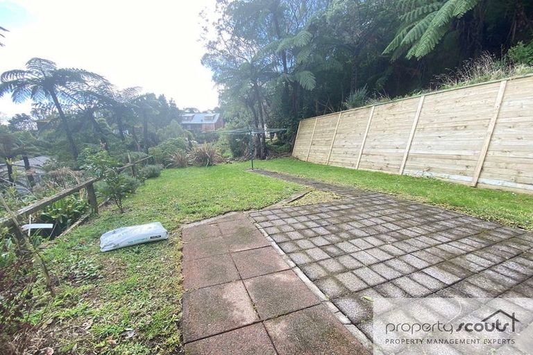 Photo of property in 89c Poplar Grove, Whalers Gate, New Plymouth, 4310