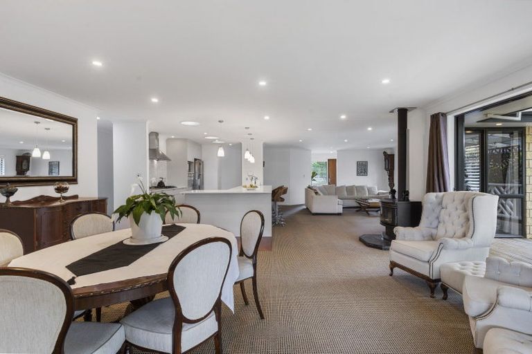 Photo of property in 24 Sunset Drive, Pukekohe, 2120