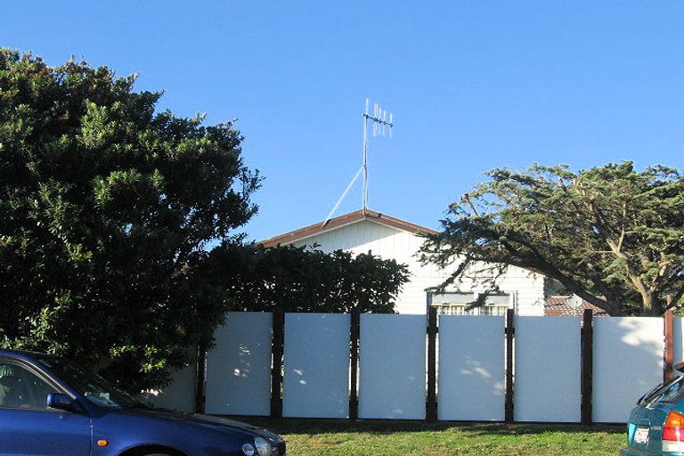 Photo of property in 5a Olive Terrace, Paraparaumu Beach, Paraparaumu, 5032