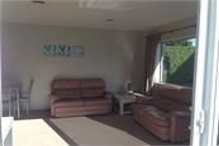 Photo of property in 38 Palm Springs Boulevard, Papamoa Beach, Papamoa, 3118