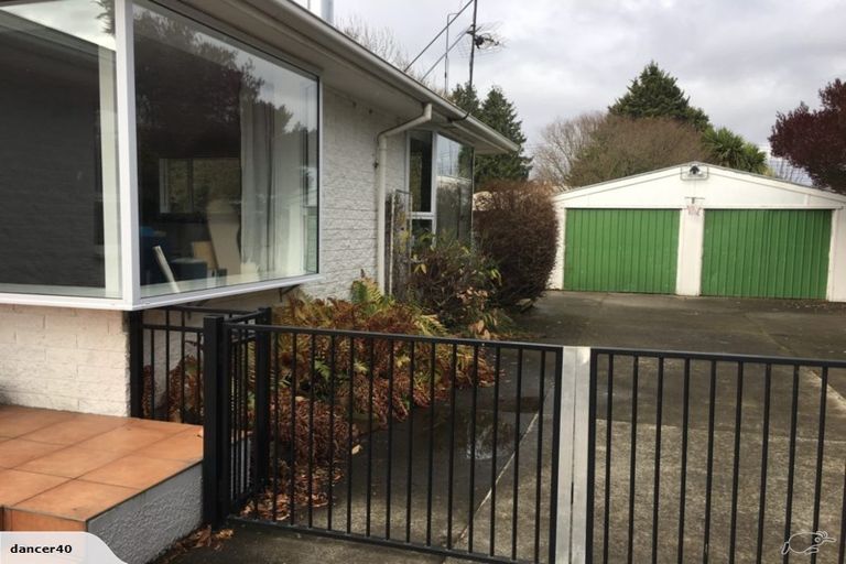 Photo of property in 52 Farrington Avenue, Bishopdale, Christchurch, 8053